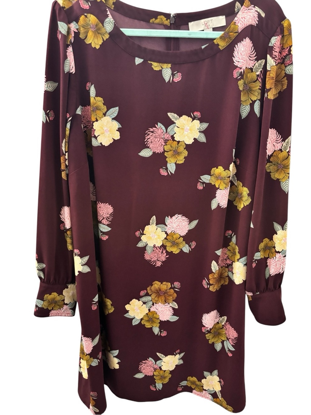 LOFT Plum Floral Long-Sleeve Shift Dress P:24” L:37”